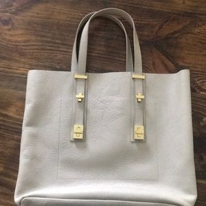 India Hicks Solitaire Bag
